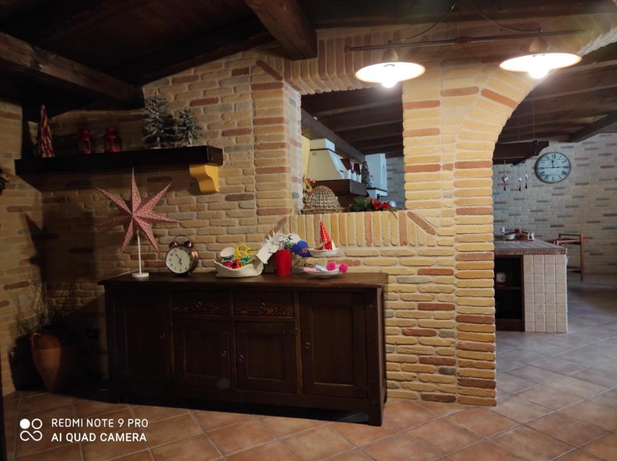 La Taverna Di Lulu Arnesano Exteriör bild